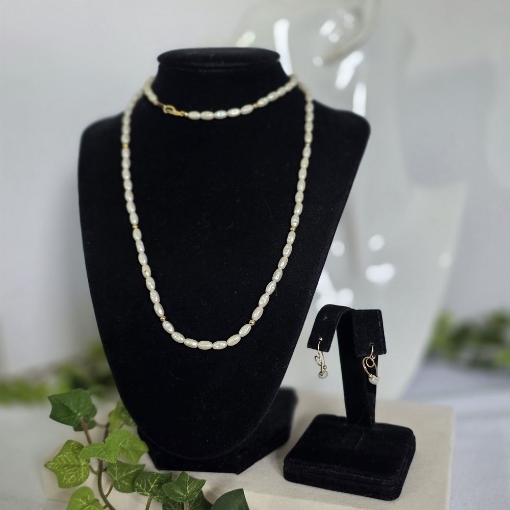 Vintage Freshwater Rice Pearl Necklace and Earrings Pat 537965